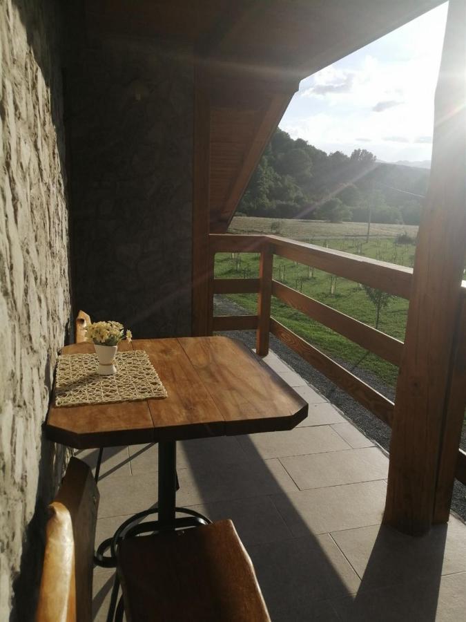 Vacation House Studenac Bihać Eksteriør billede