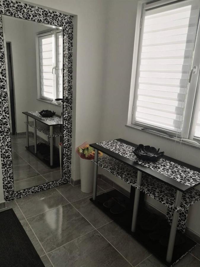 Vacation House Studenac Bihać Eksteriør billede