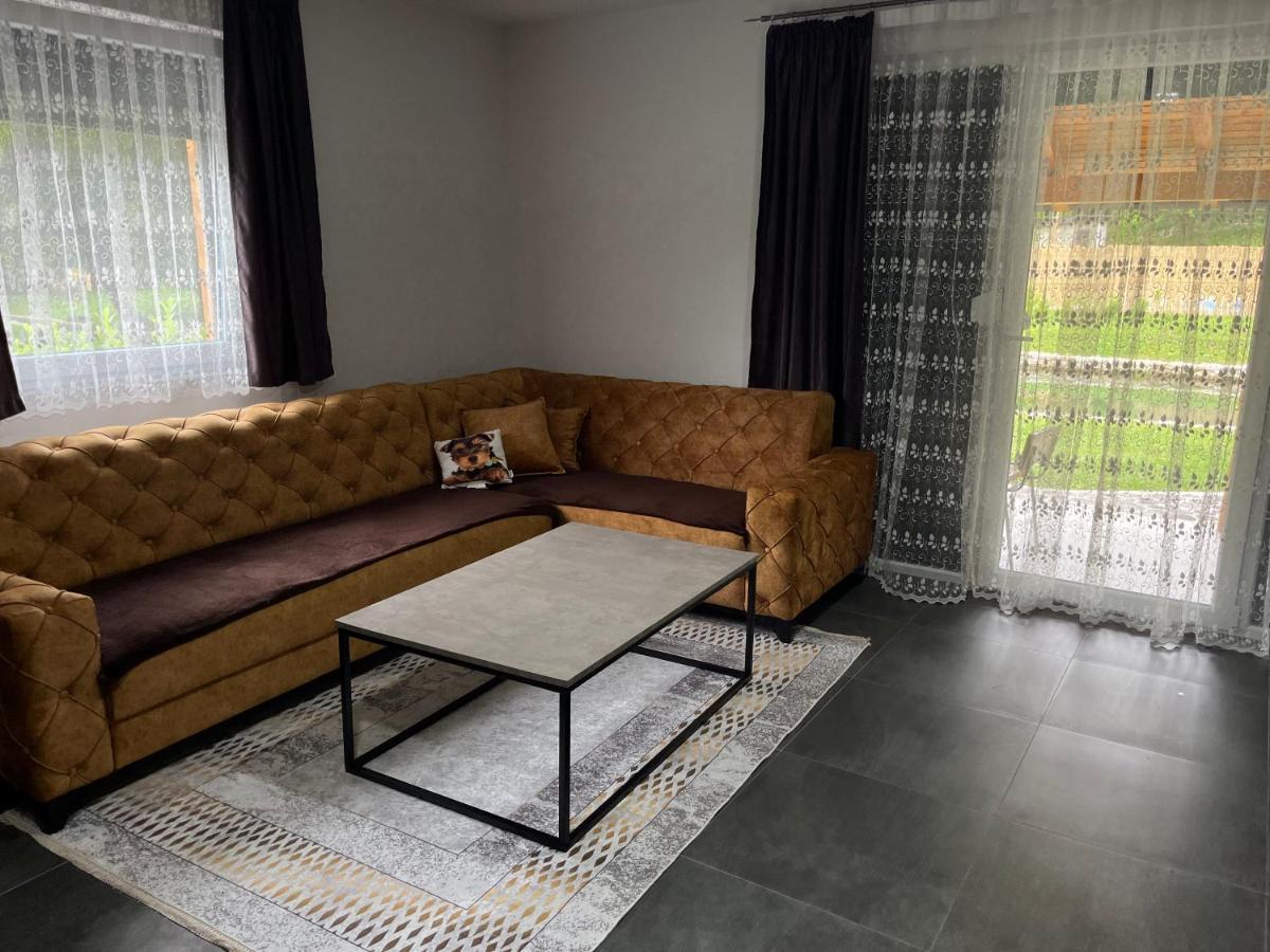 Vacation House Studenac Bihać Eksteriør billede